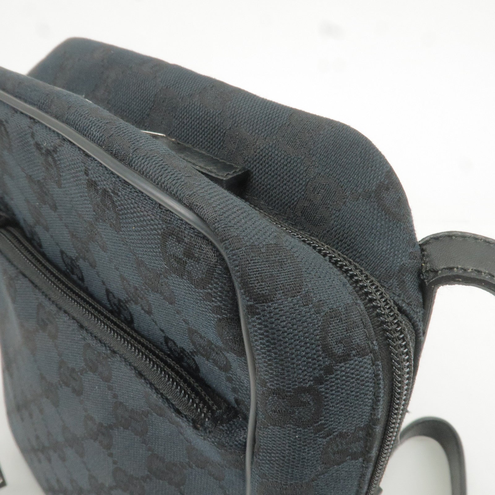 GUCCI GG Canvas Leather Shoulder Bag Hand Bag Black 018 1612