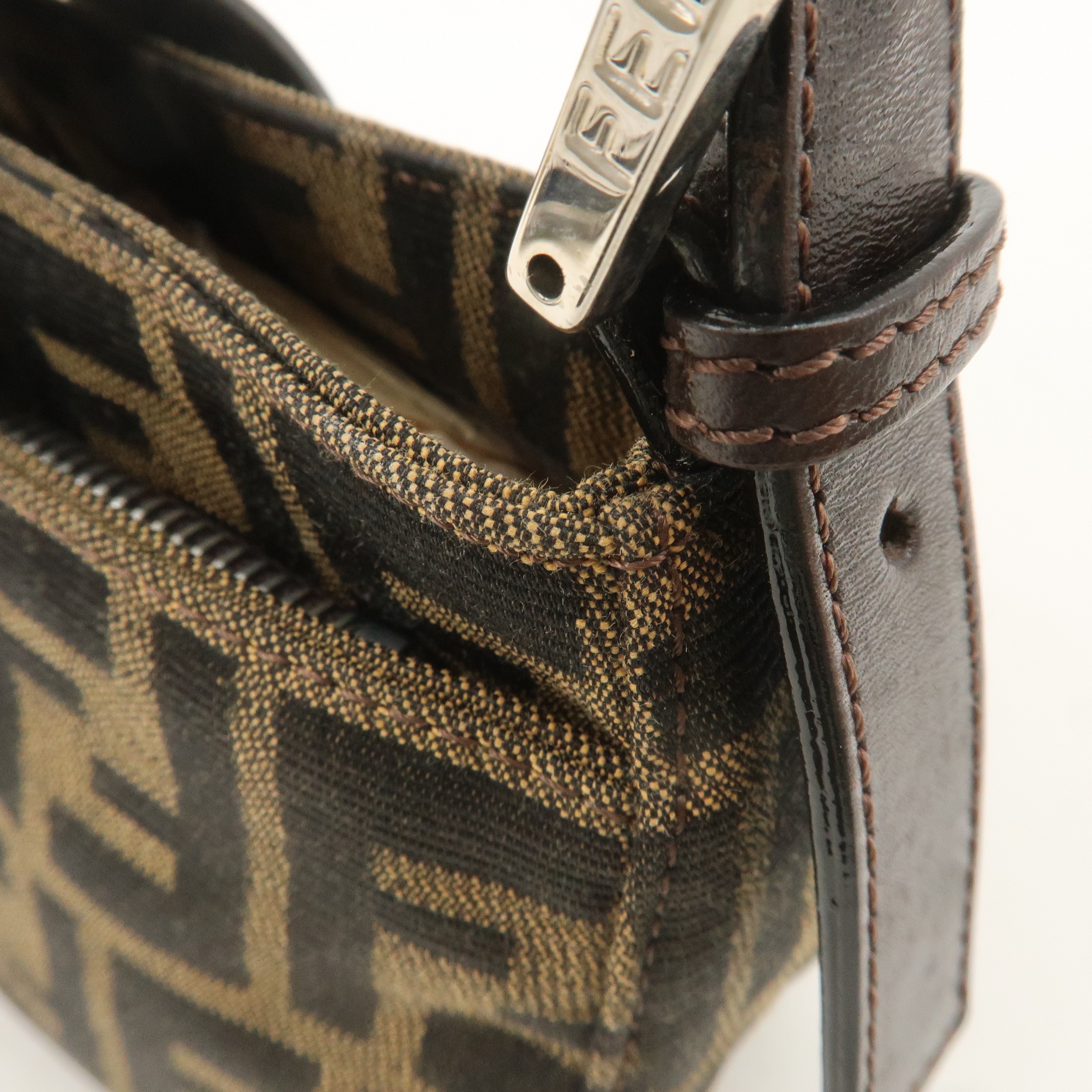FENDI Zucca Canvas Leather Shoulder Bag Khaki Brown Black 26723