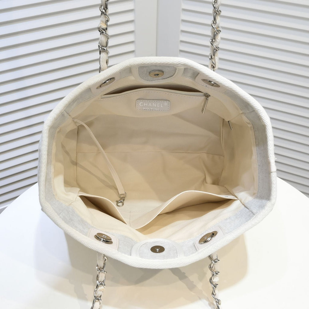 Designer Handbags Chanel 236