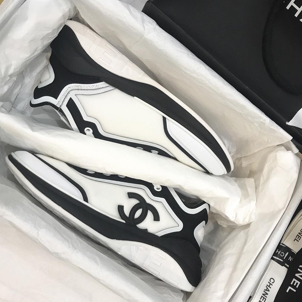 Sneakers Chanel