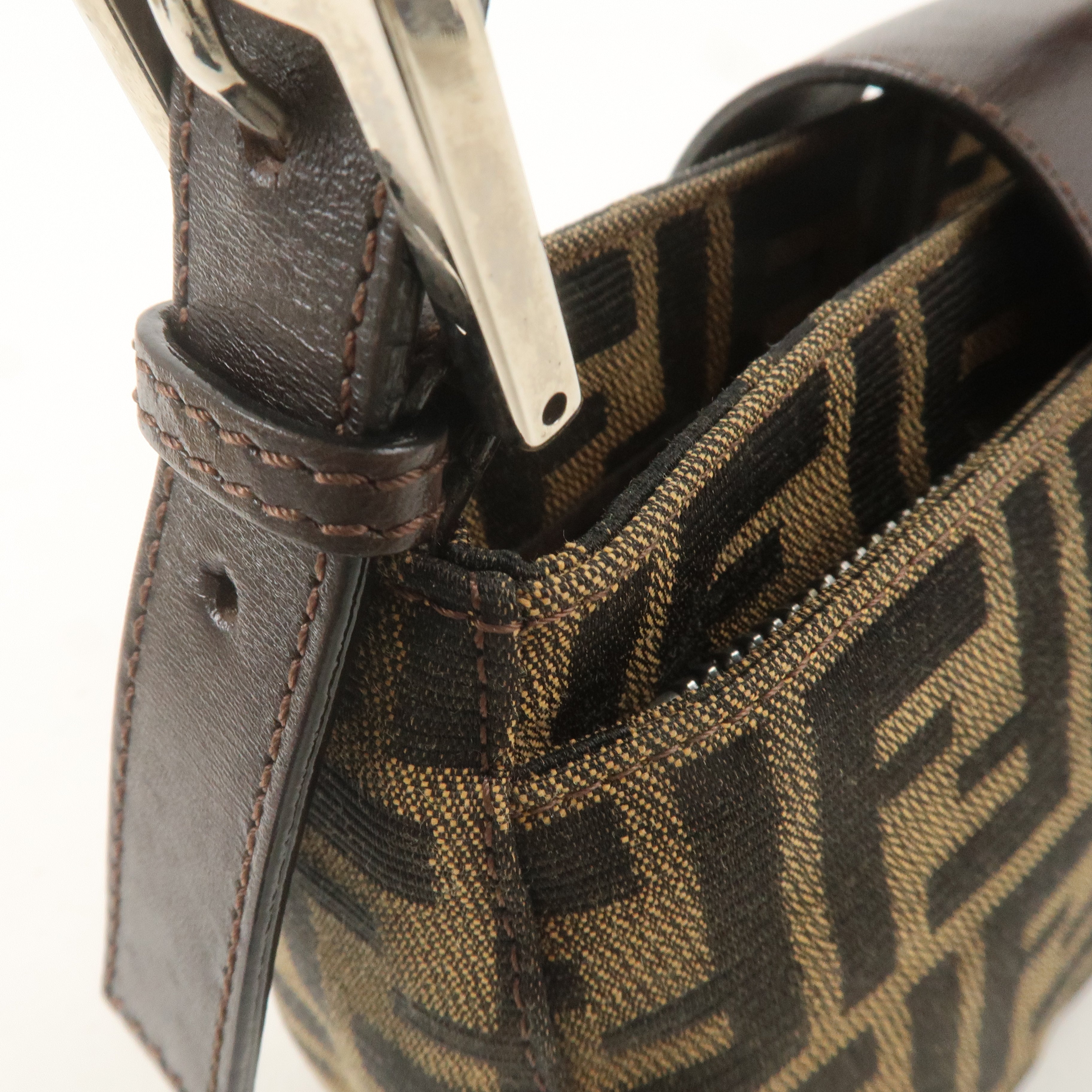 FENDI Zucca Canvas Leather Shoulder Bag Khaki Brown Black 26723