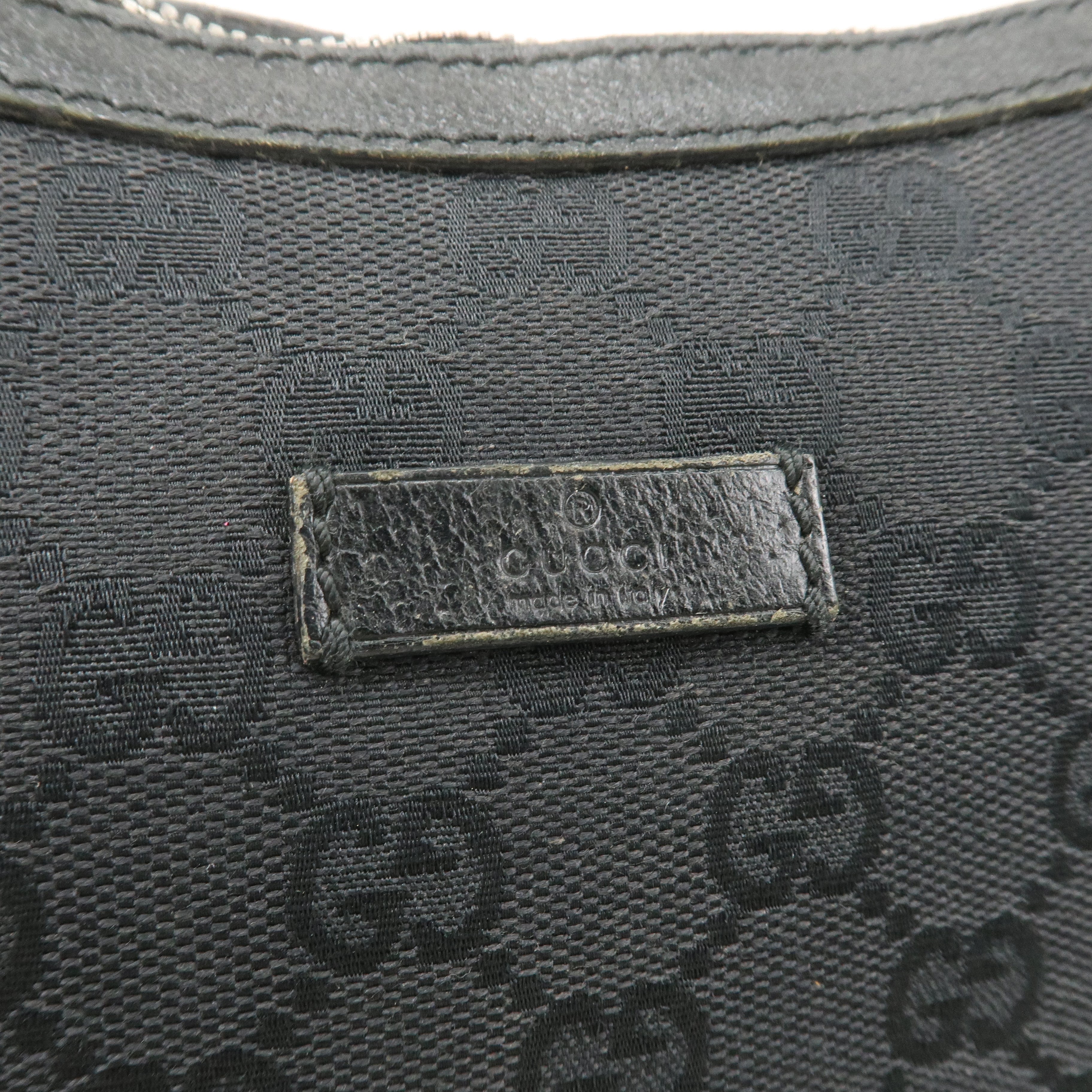 GUCCI GG Canvas Leather Shoulder Bag Cross Body Black 122790