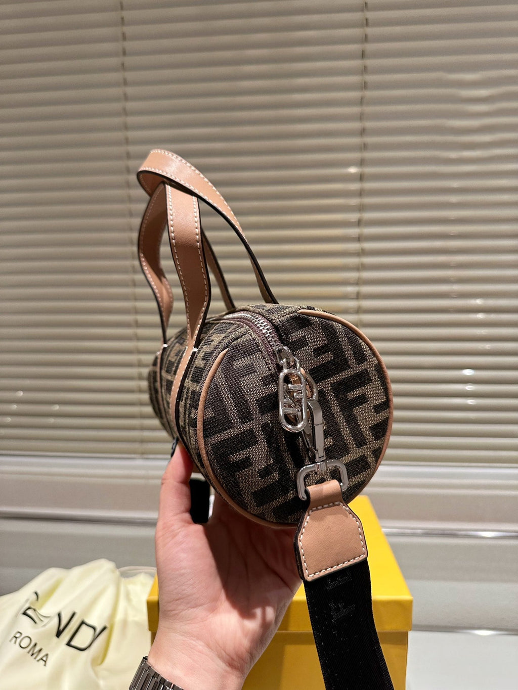 Luxury Bags Fendi 295