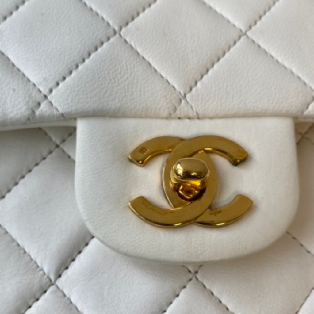 Chanel White Leather Double flap shoulder bag