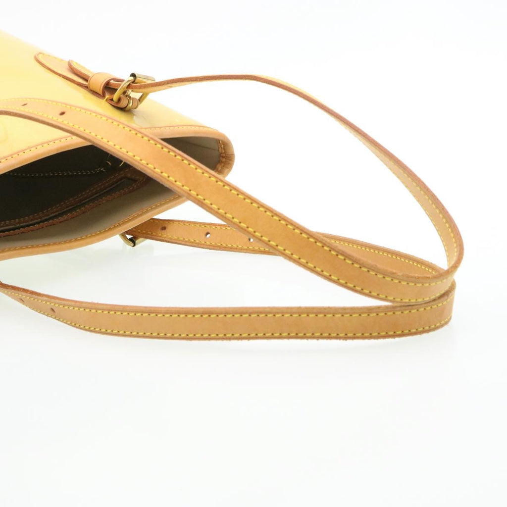 Louis Vuitton Beige Canvas Sac sceau shoulder bag