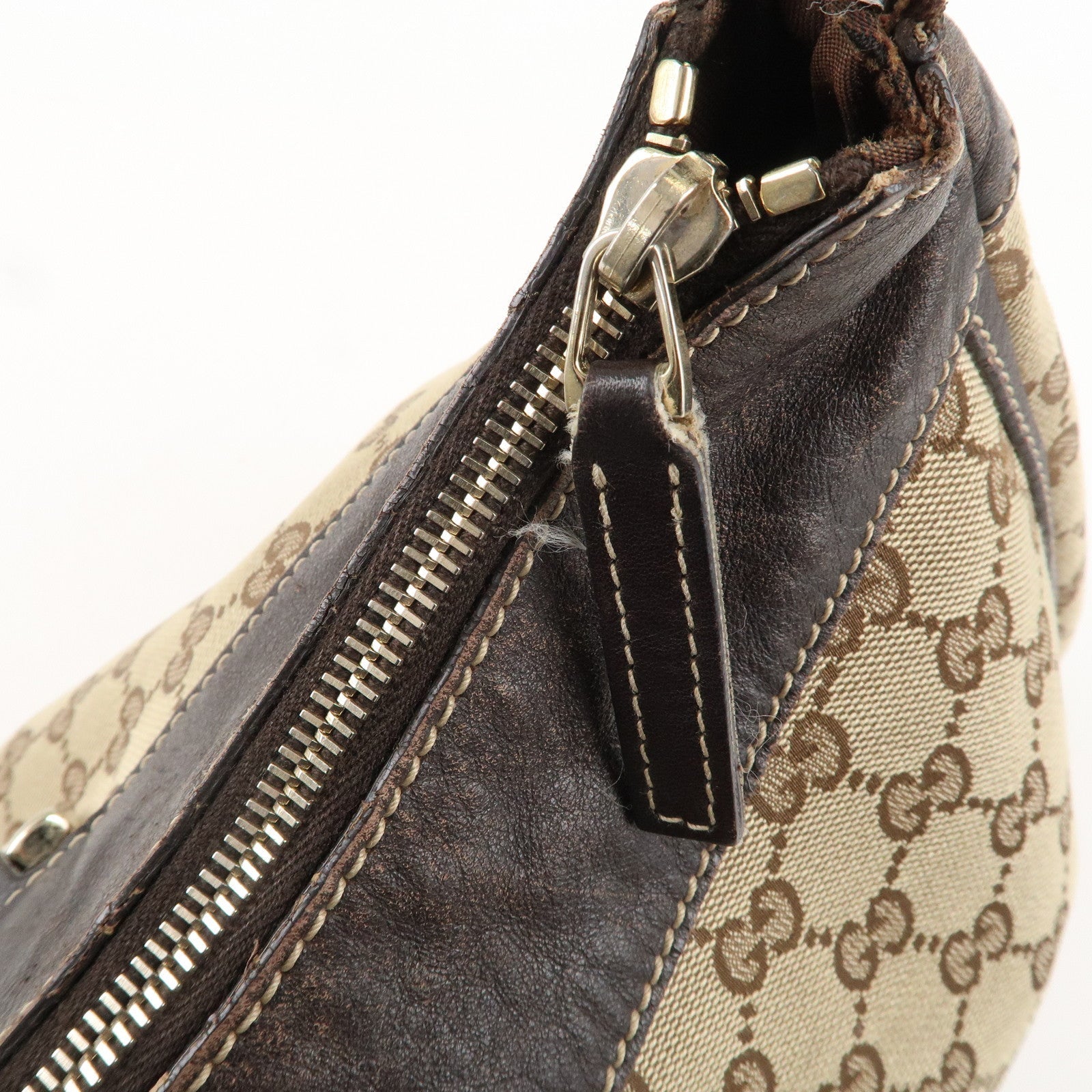 GUCCI Abbey GG Canvas Leather Shoulder Bag Beige Gold 189833