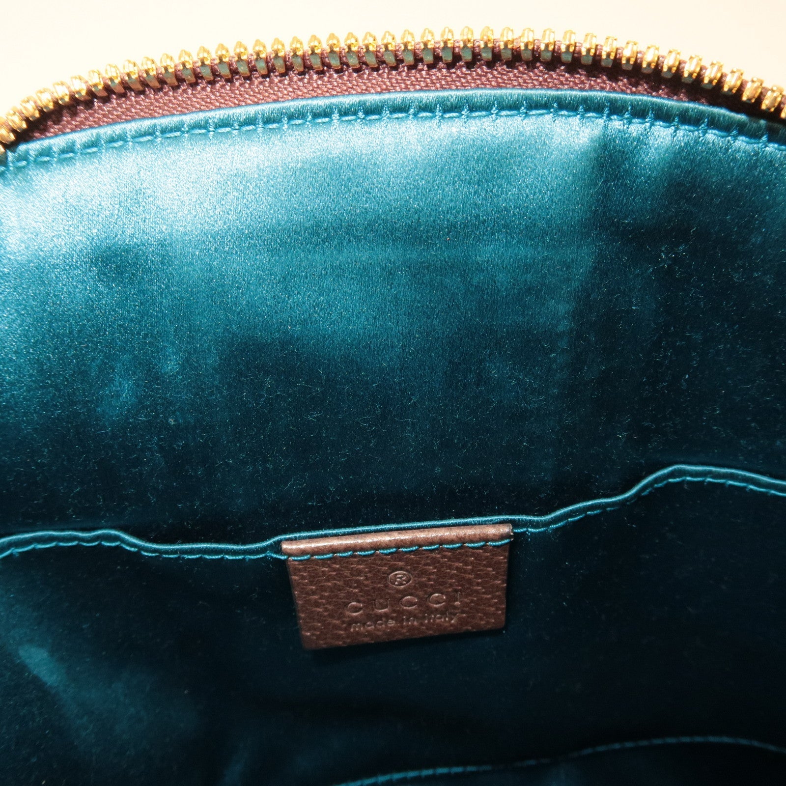 GUCCI Ophidia GG Supreme Leather Shoulder Bag 499621