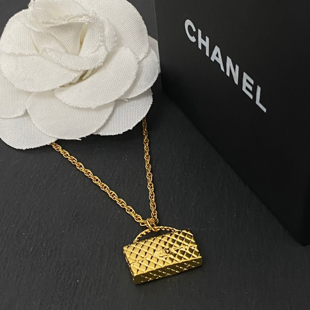 BL -High Quality Necklace chanel015