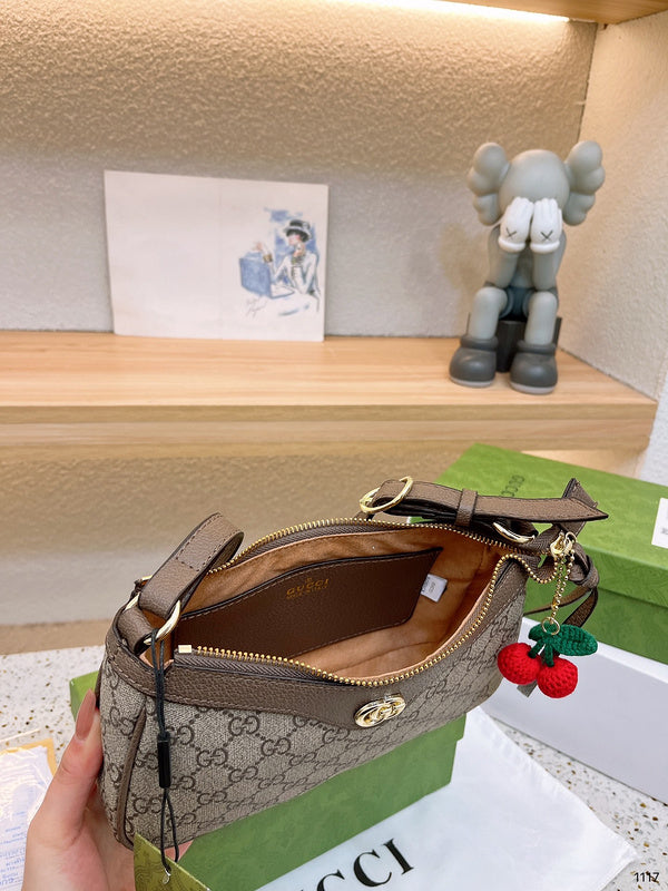Luxury - Gucci Bags - 337