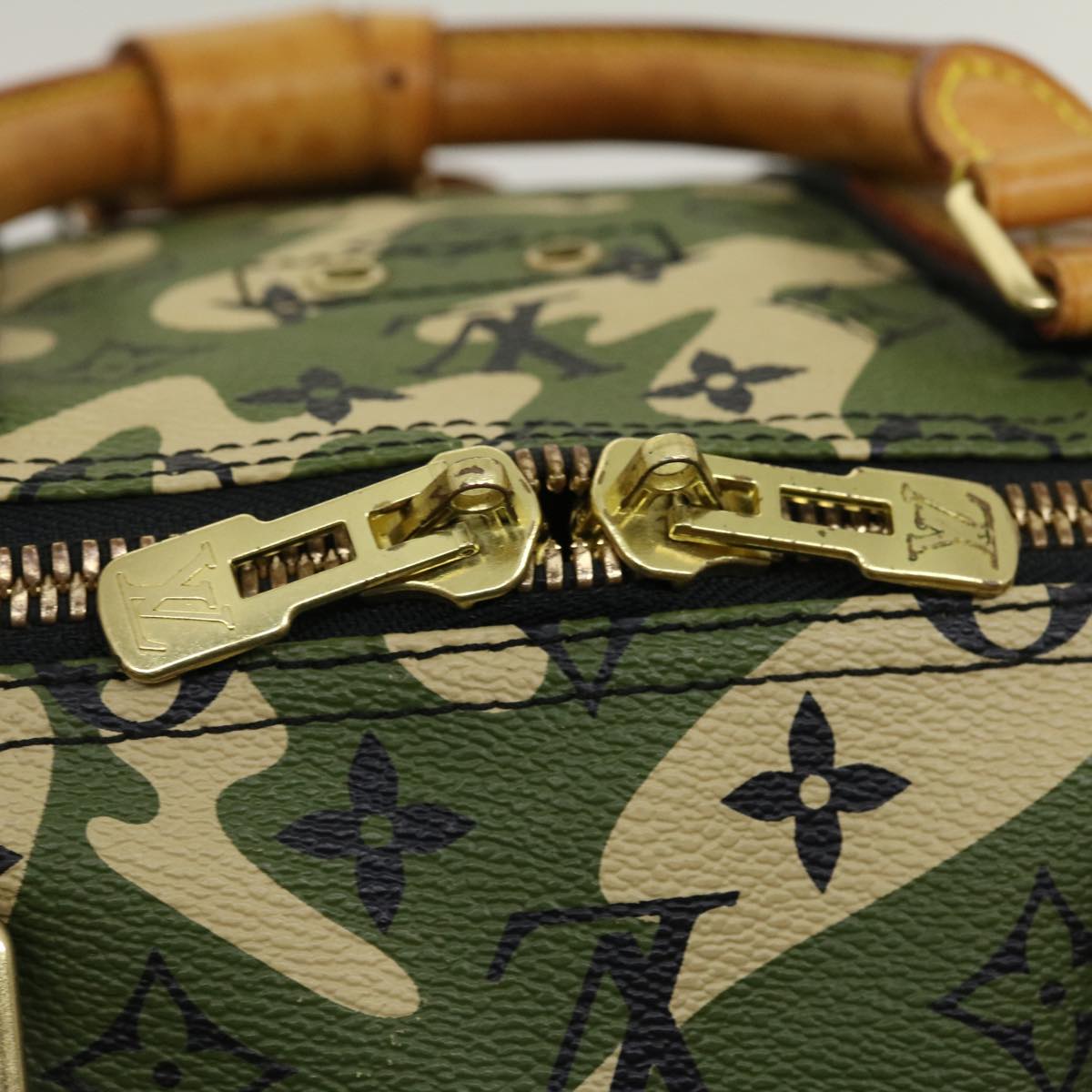 Louis Vuitton Green Canvas Keepall Bandouliere 55 travel bag