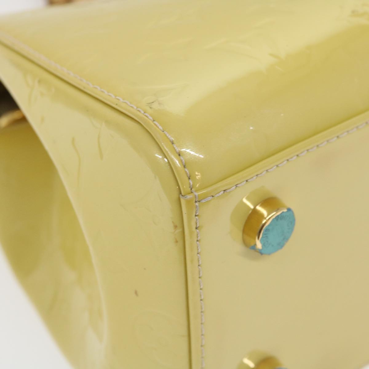 Louis Vuitton Yellow Patent leather Brea shoulder bag