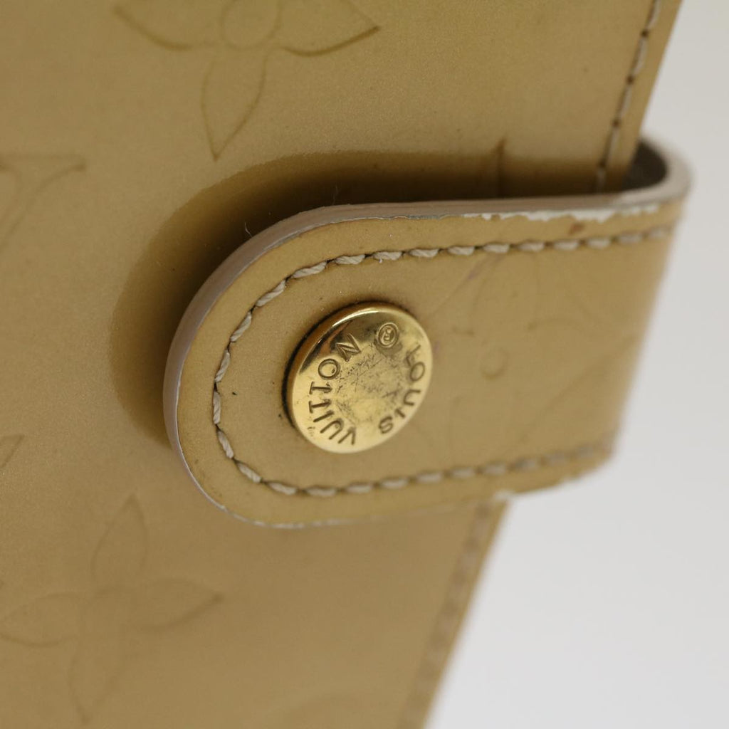 Louis Vuitton Beige Patent leather Agenda wallet accessories