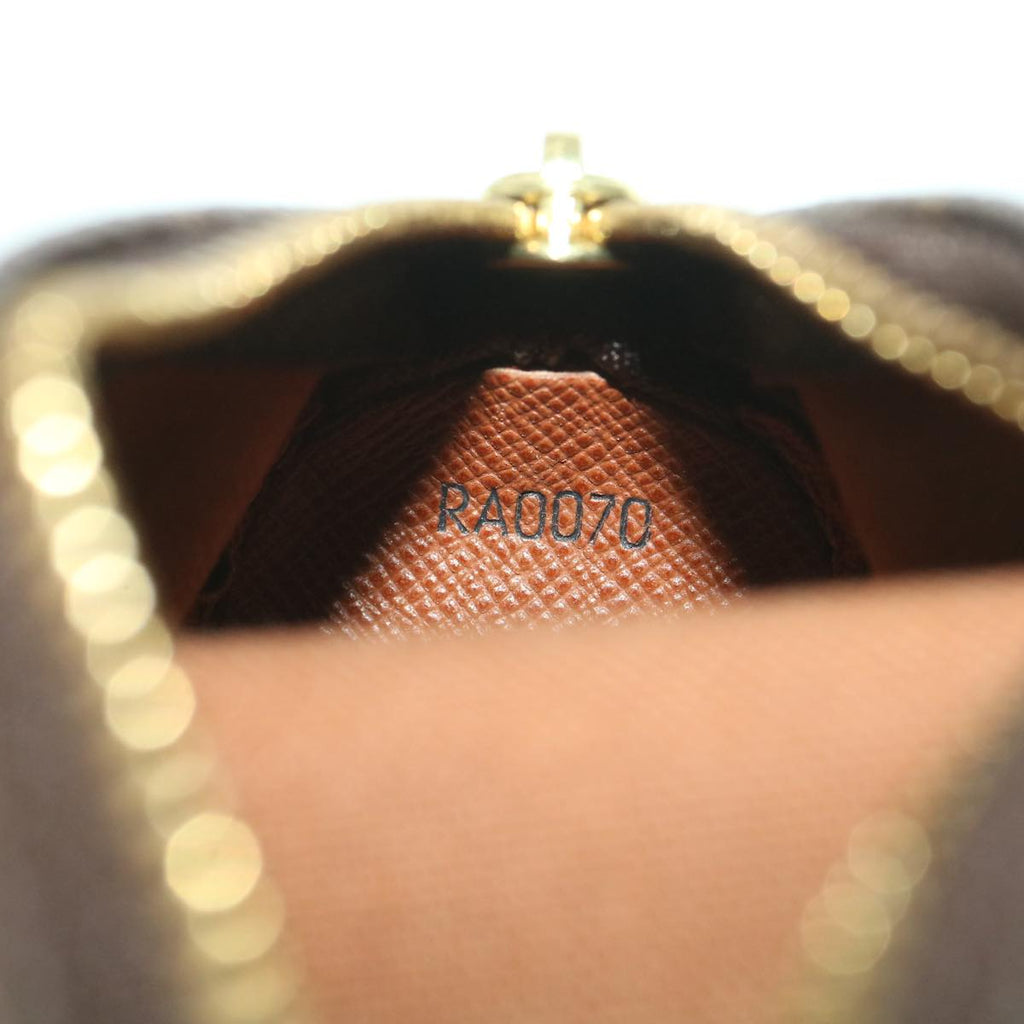 Louis Vuitton Brown Canvas  clutch bag