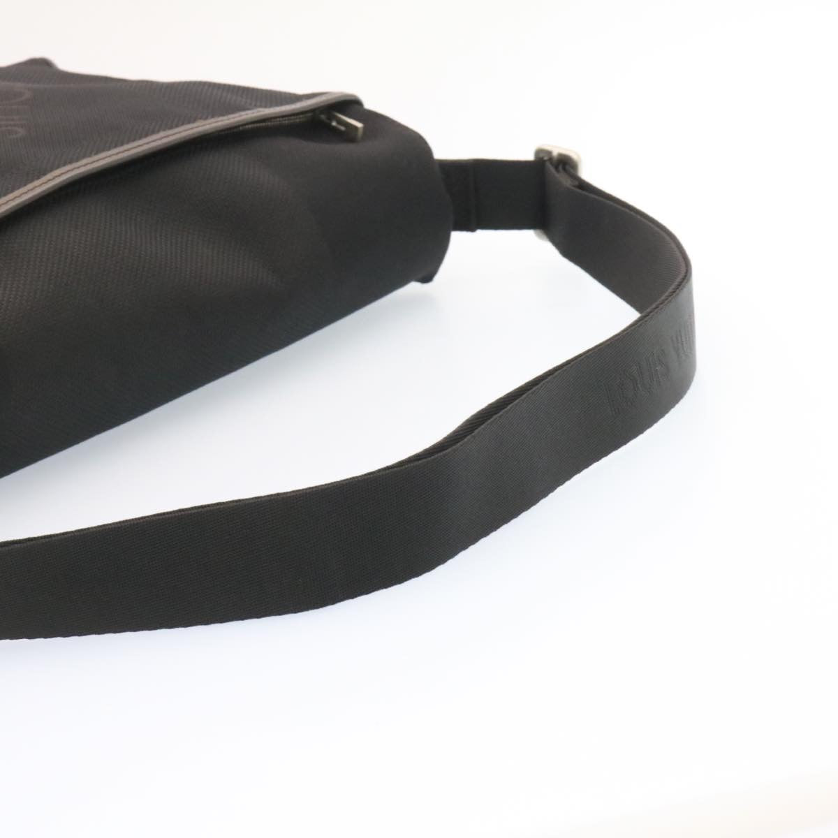 Louis Vuitton Black Canvas Petit messager shoulder bag