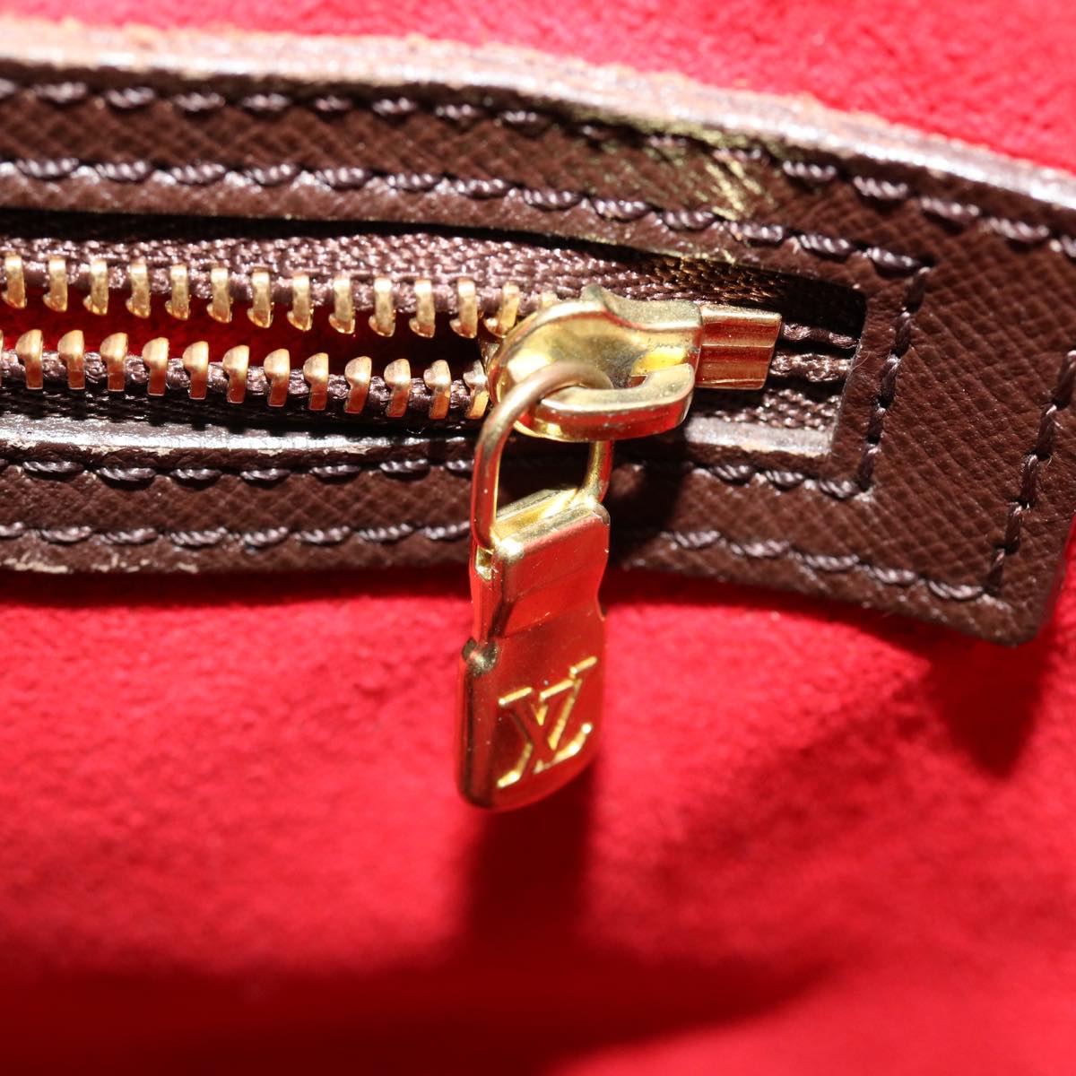 Louis Vuitton Brown Canvas Bucket shoulder bag