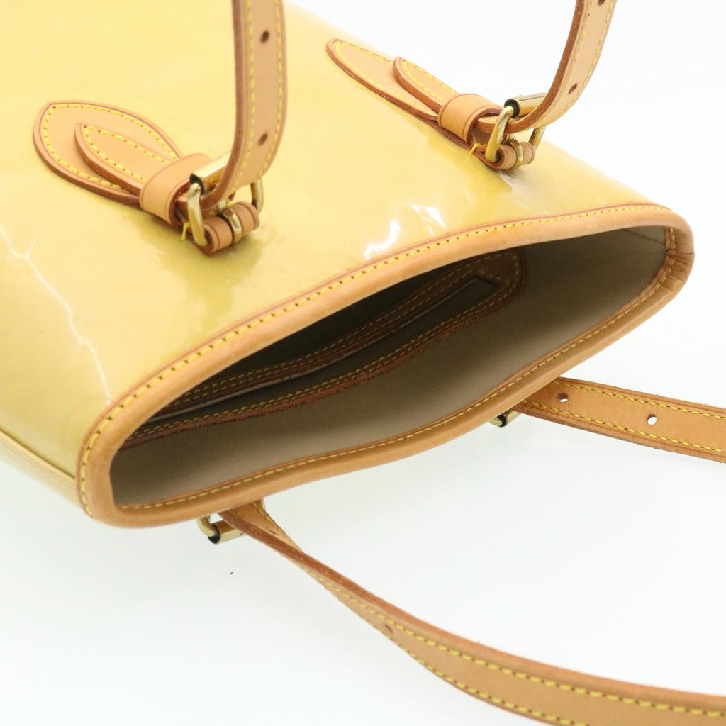 Louis Vuitton Beige Canvas Sac sceau shoulder bag