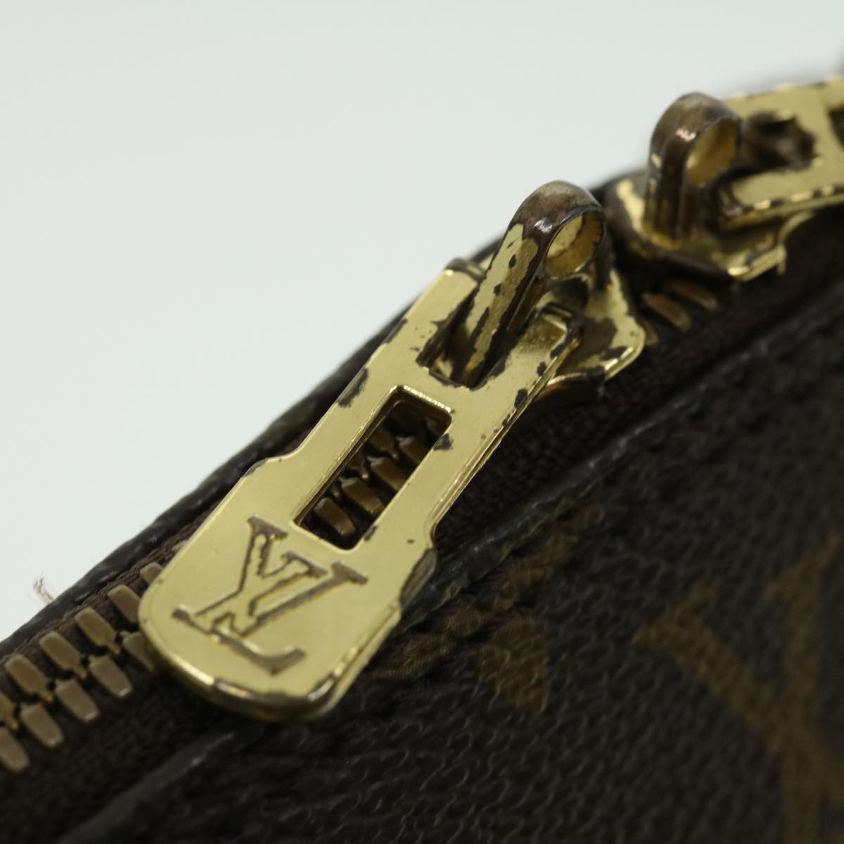 Louis Vuitton Brown Canvas Alma handbag bag