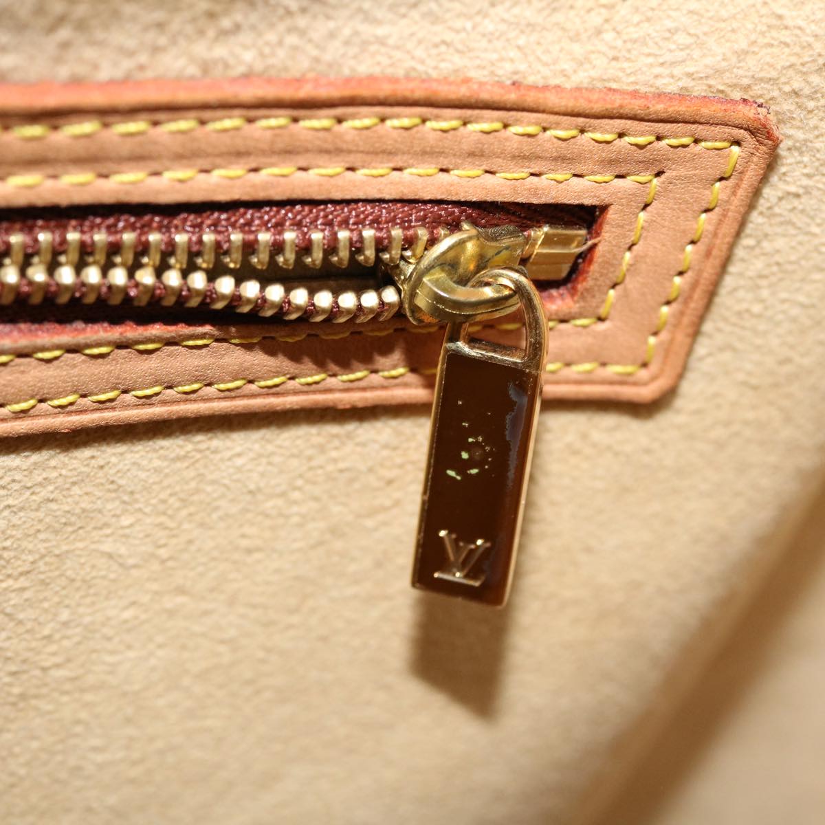 Louis Vuitton Brown Canvas Looping GM shoulder bag