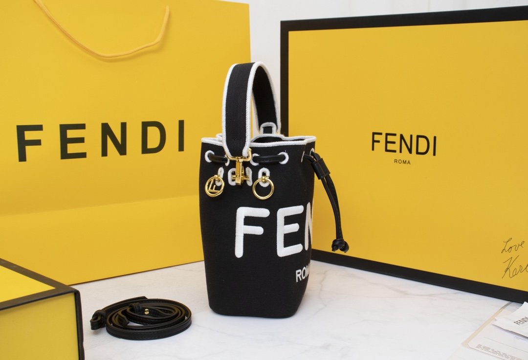 Designer Handbags Fendi 049