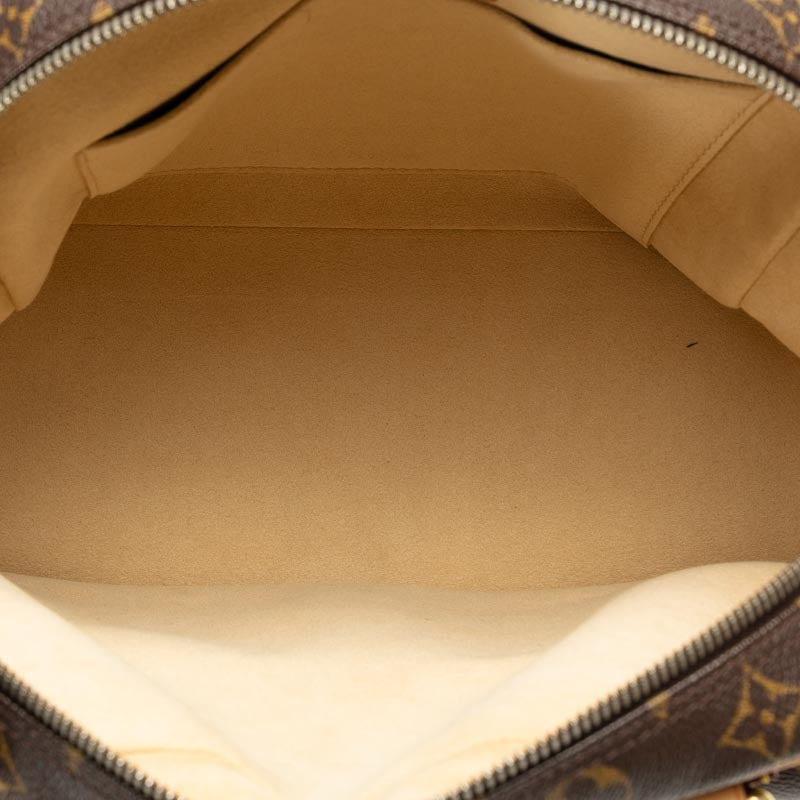 Louis Vuitton Manhattan PM in Monogram Handbag M40026