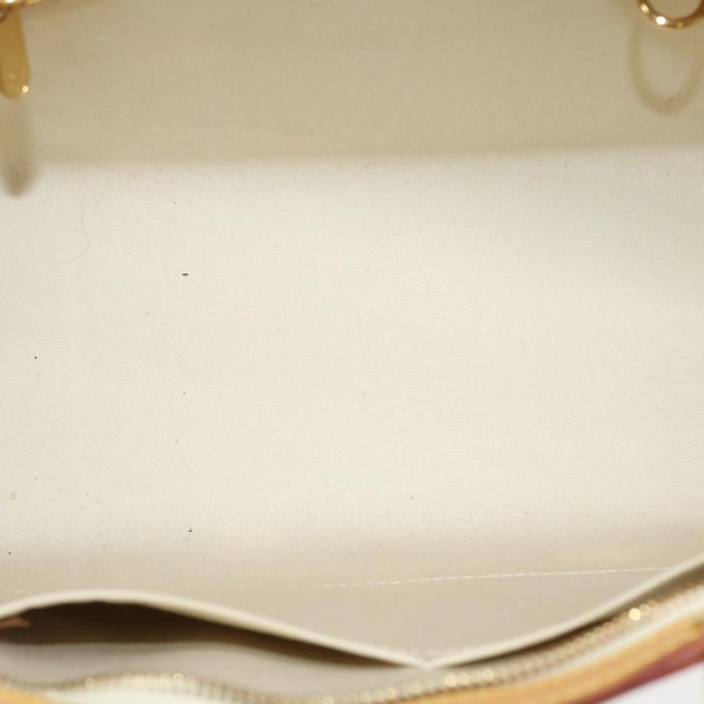 Louis Vuitton Yellow Patent leather Brea shoulder bag