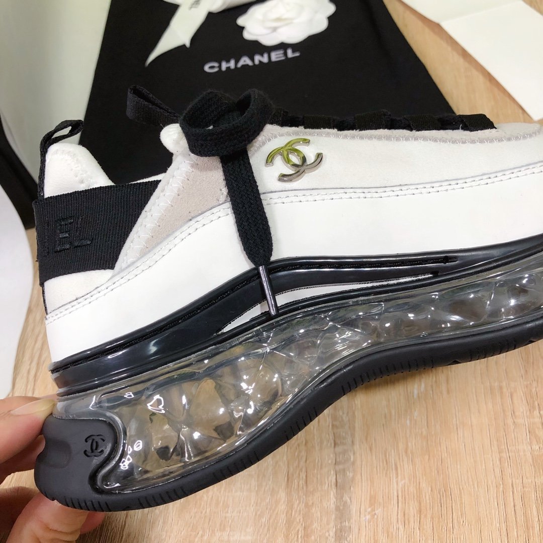 Sneakers Chanel