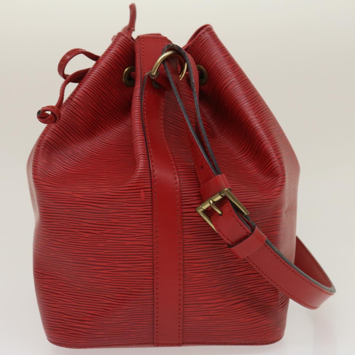 Louis Vuitton Red Leather Noe shoulder bag