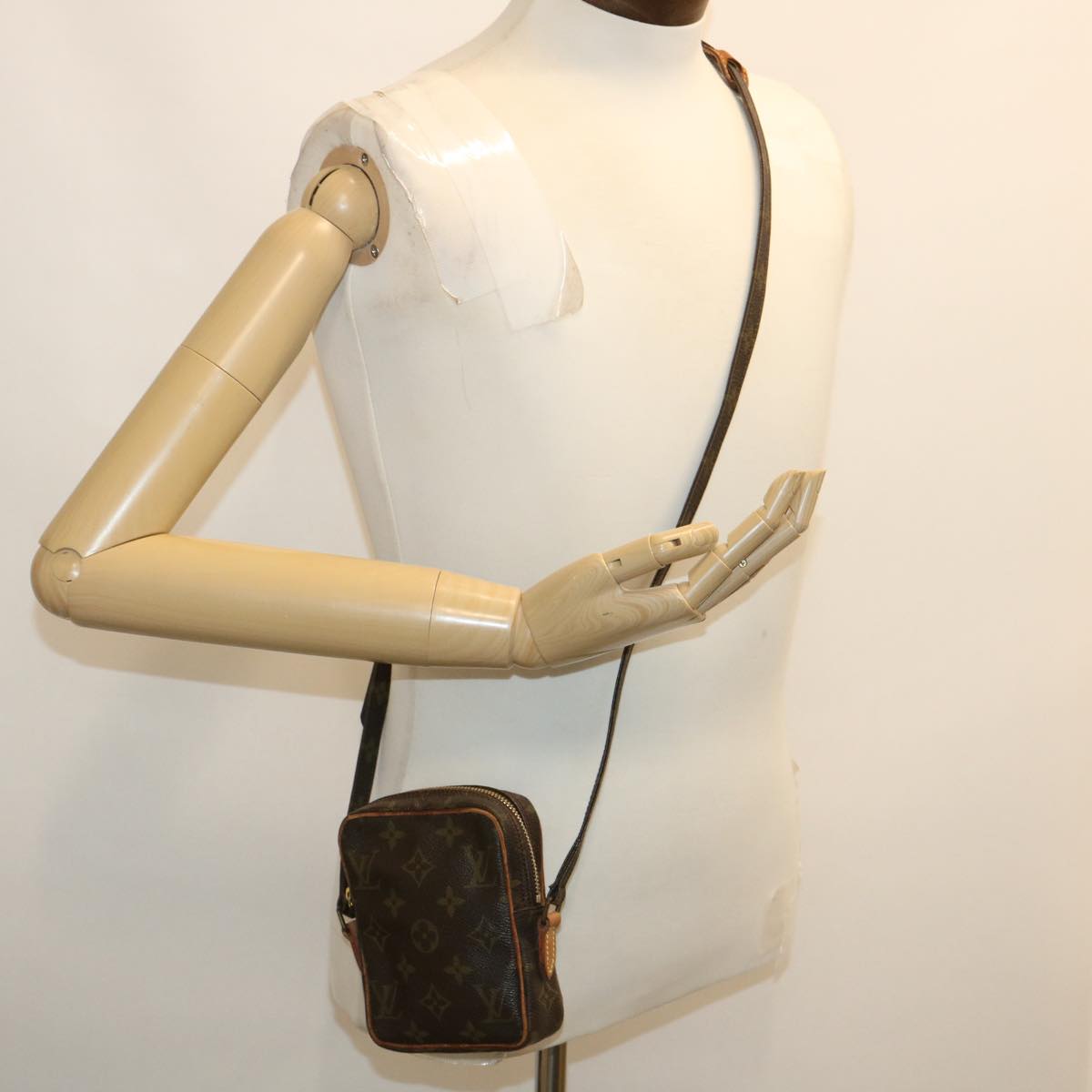 Louis Vuitton Brown Canvas Danube shoulder bag