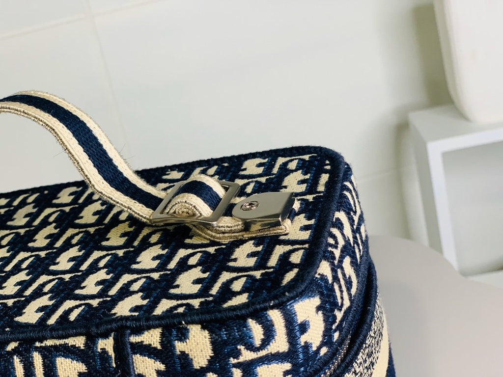 Designer Handbags dior 130