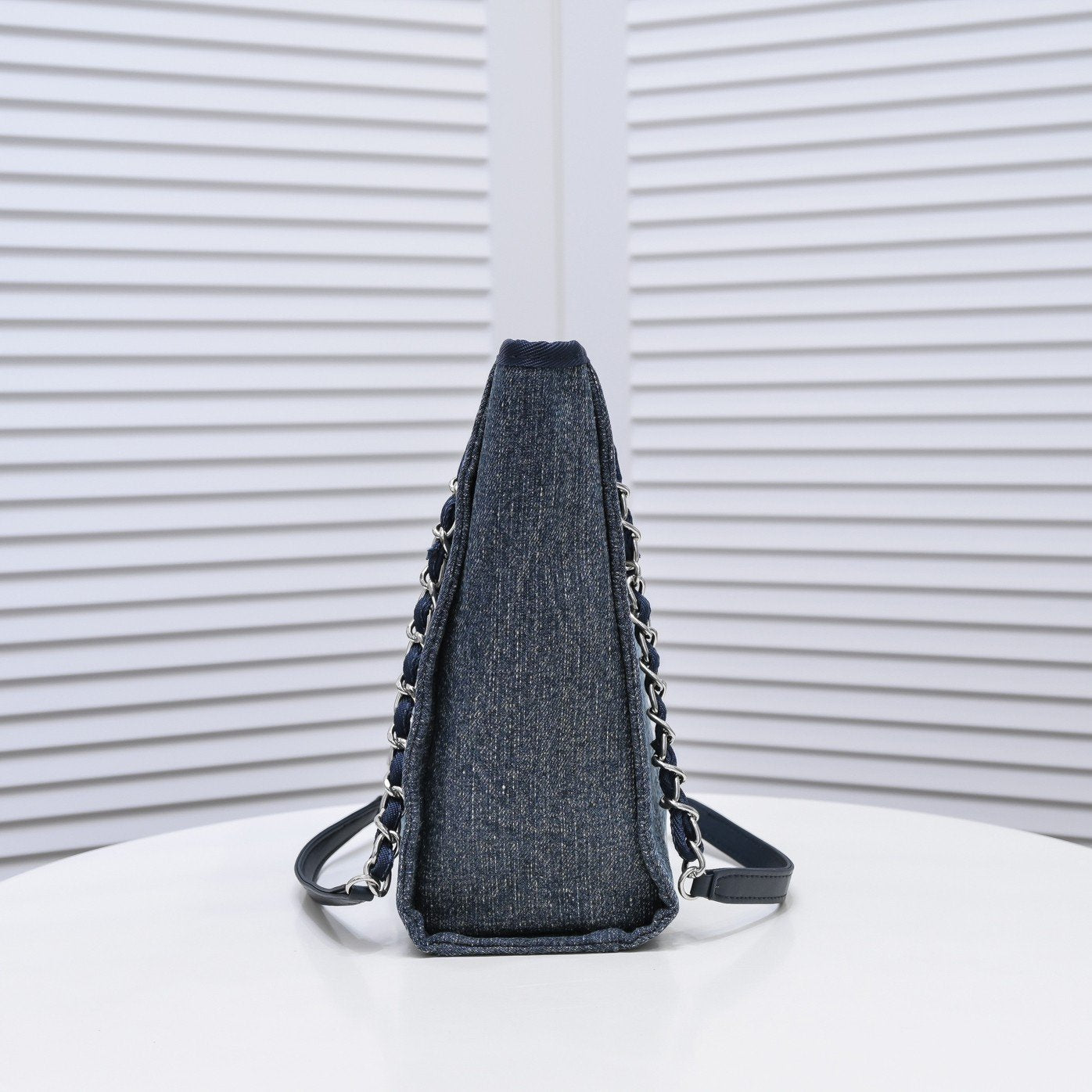 Designer Handbags Chanel 234