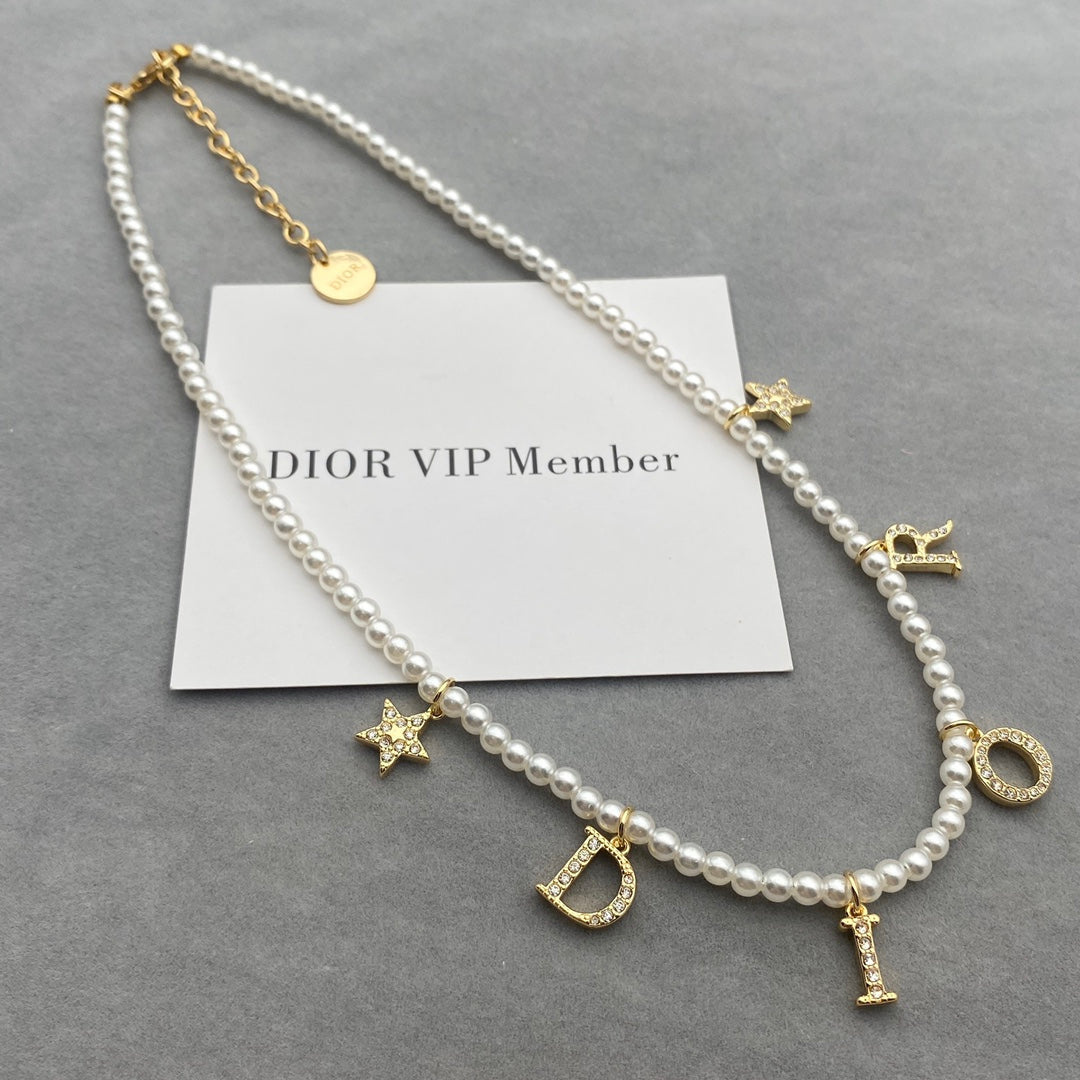 BG - Holiday Necklace dior005
