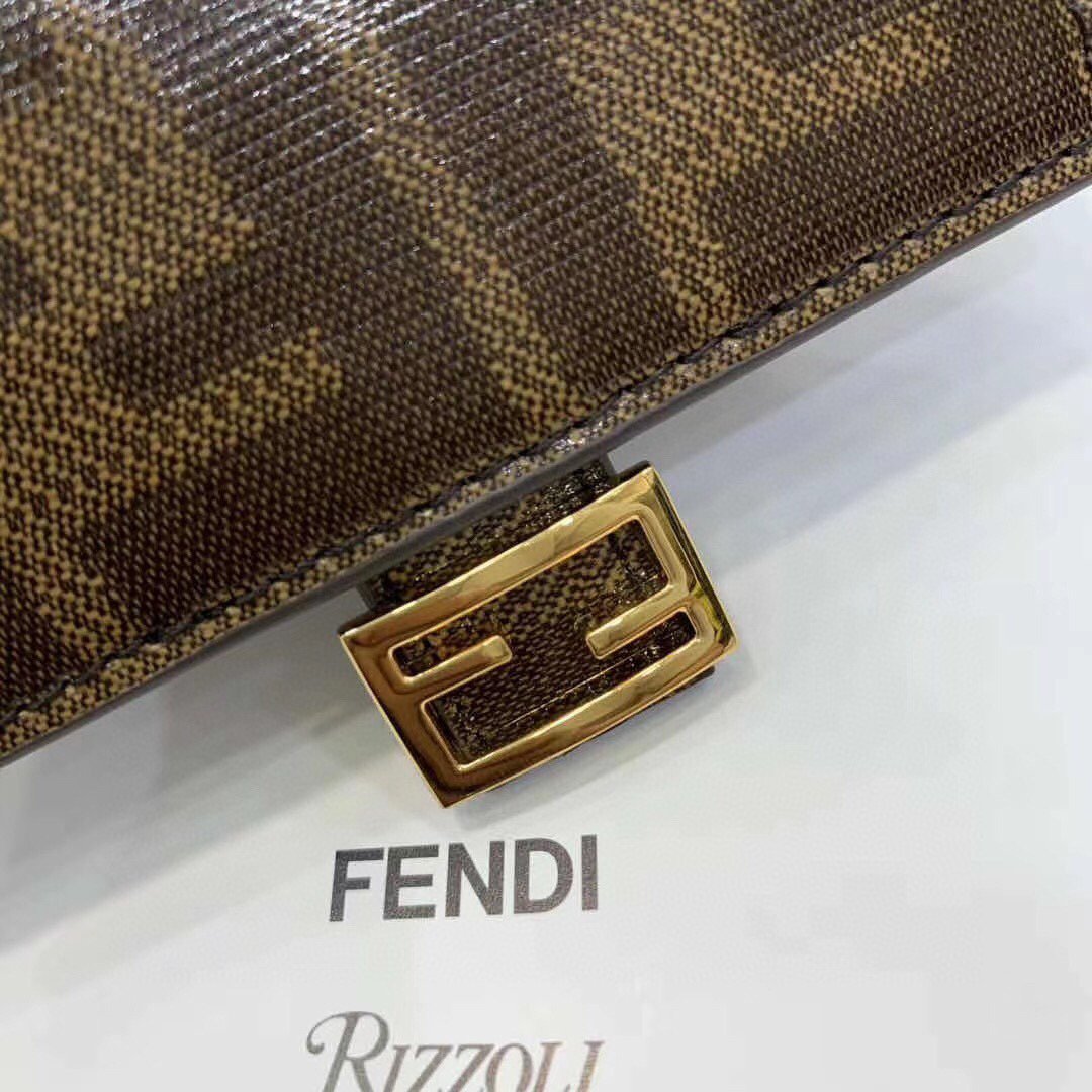 Designer Handbags Fendi 020