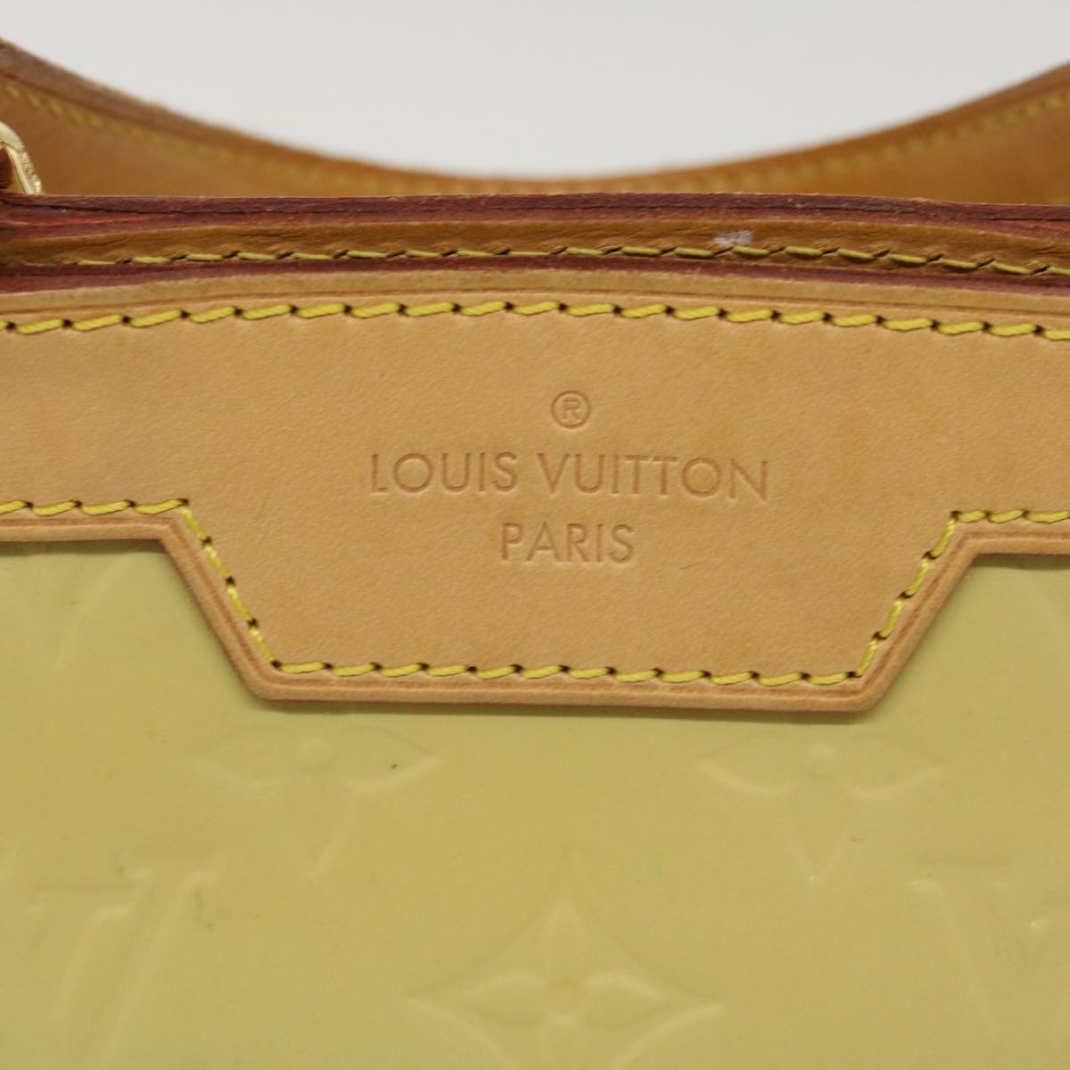 Louis Vuitton Yellow Patent leather Brea shoulder bag