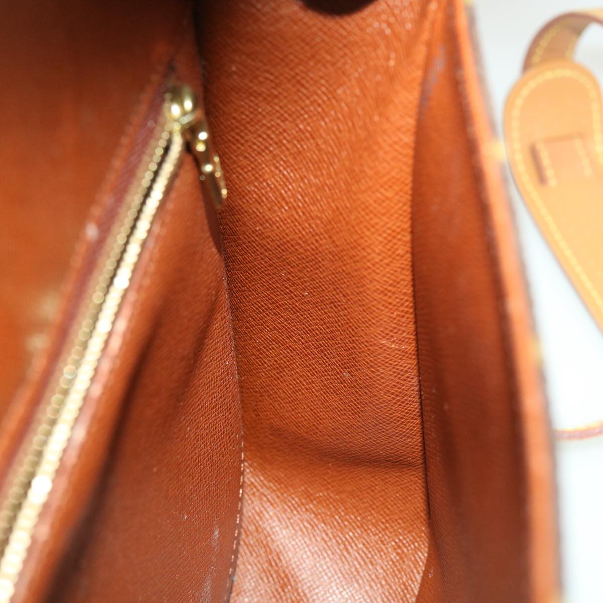 Louis Vuitton Brown Canvas Saint Cloud shoulder bag