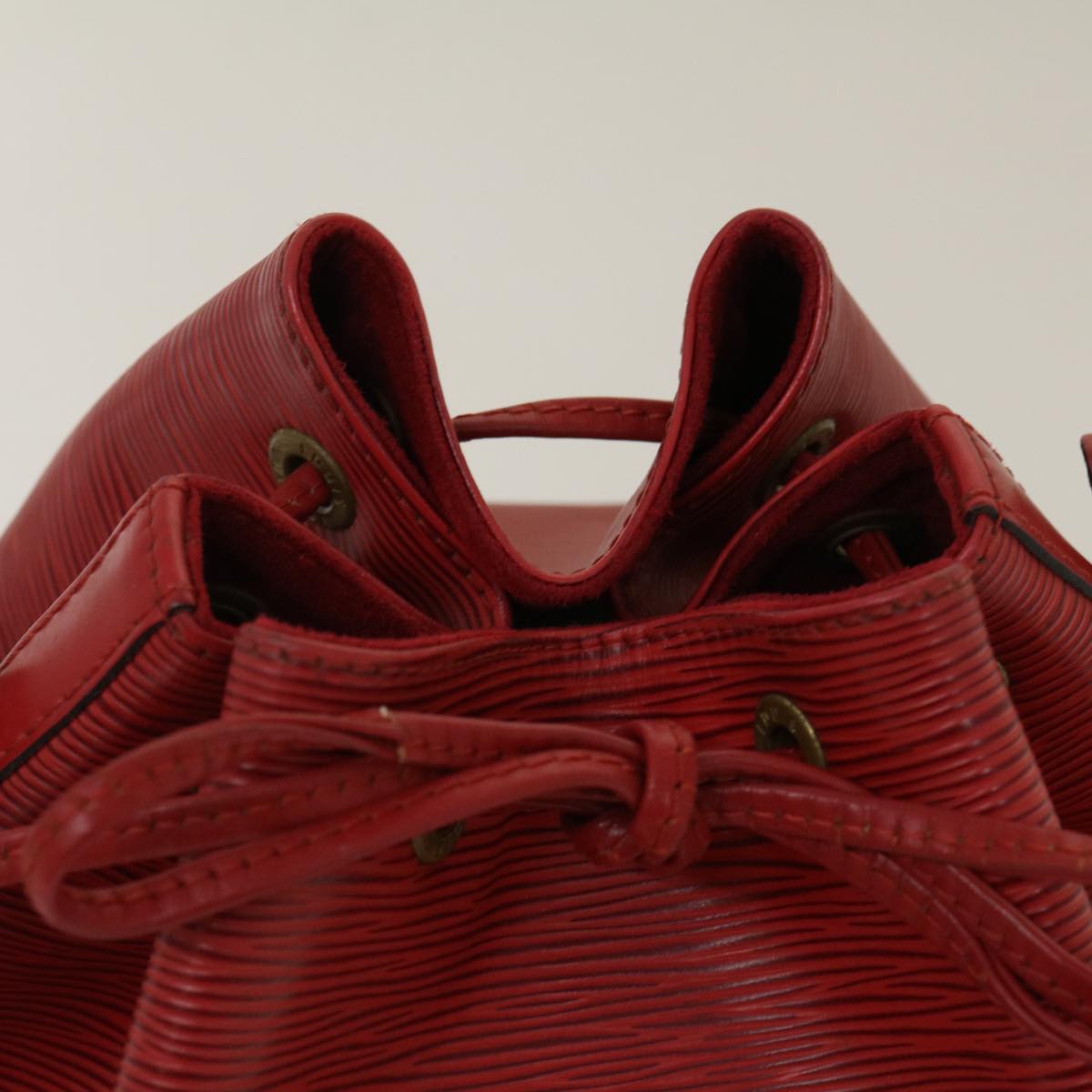 Louis Vuitton Red Leather Noe shoulder bag