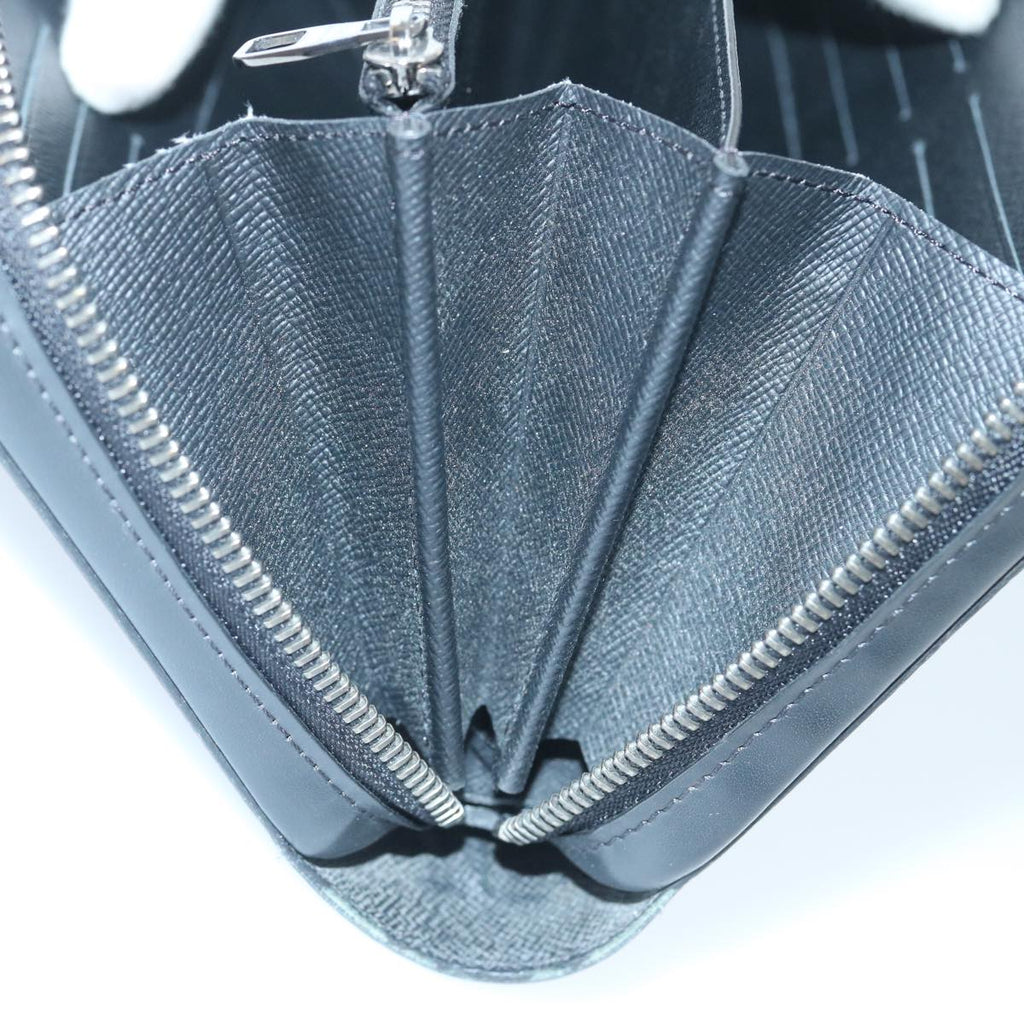 Louis Vuitton Black Canvas Zippy XL wallet accessories