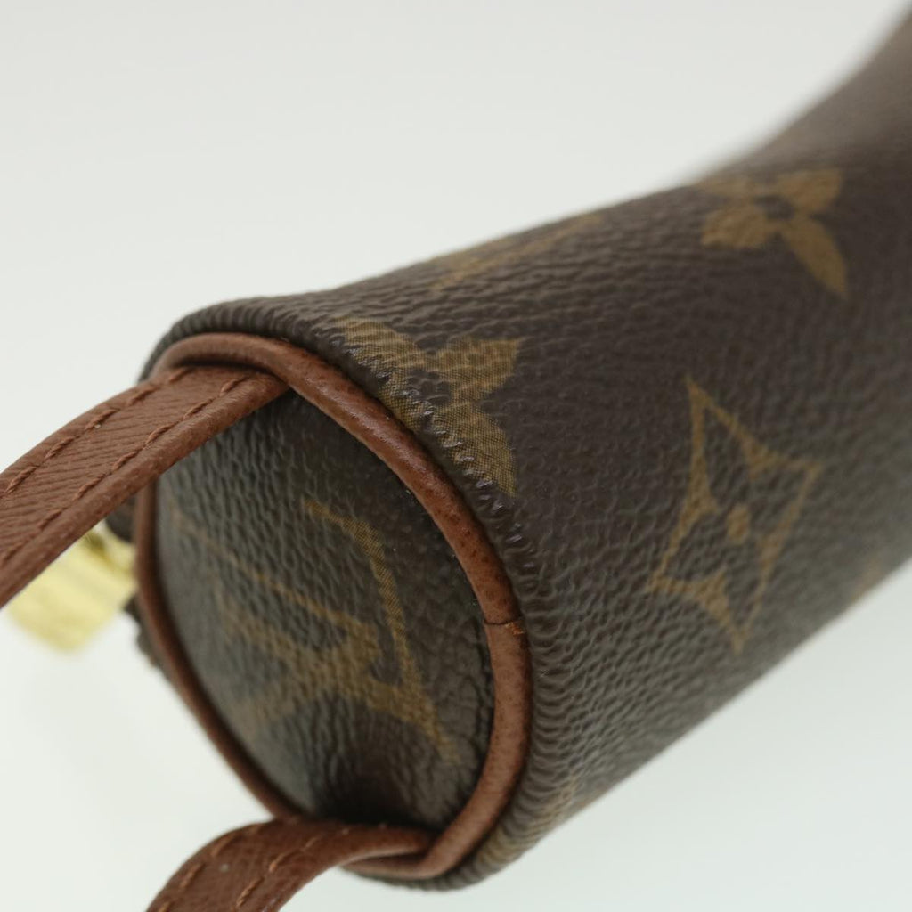 Louis Vuitton Brown Canvas  clutch bag