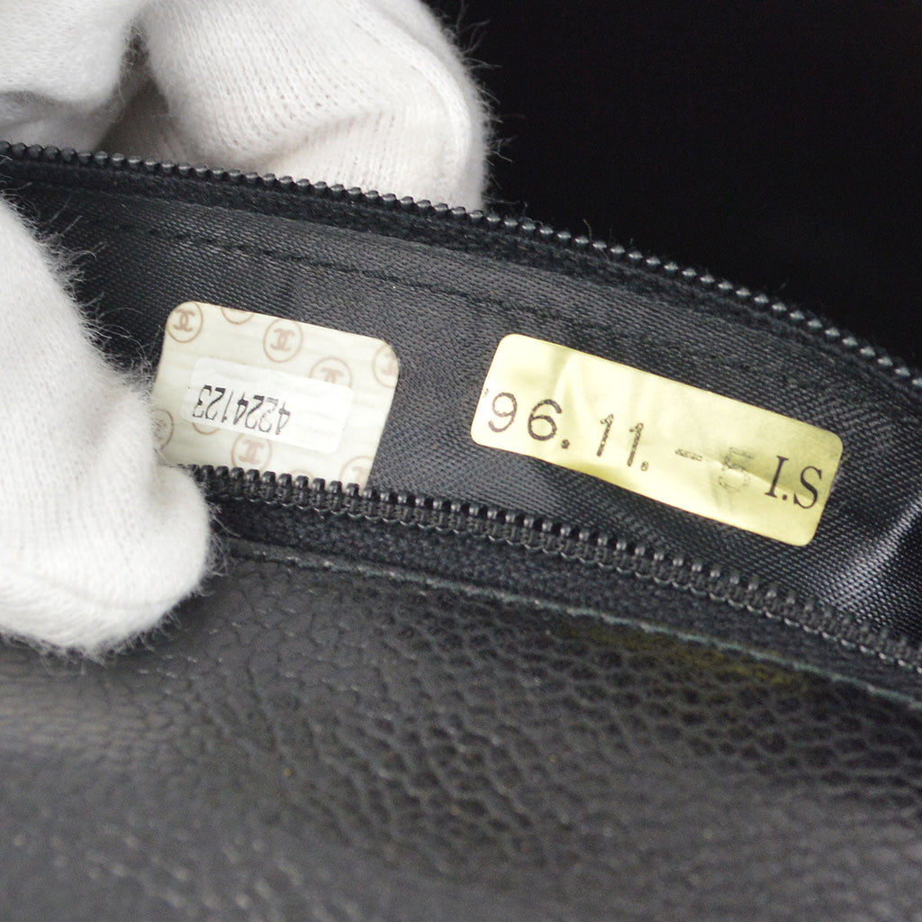 CHANEL 1996-1997 Flap Box Shoulder Bag Small Black Caviar