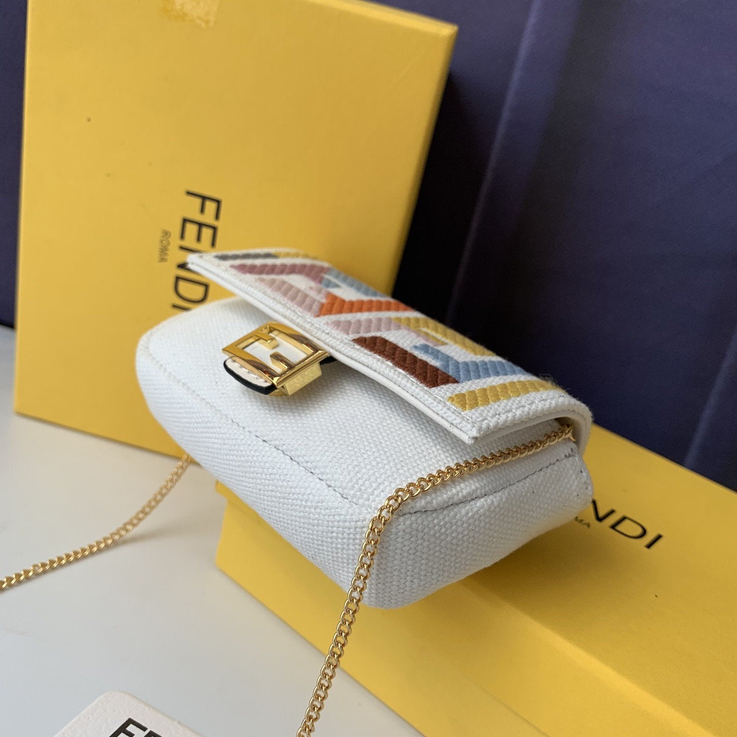Designer Handbags Fendi 183