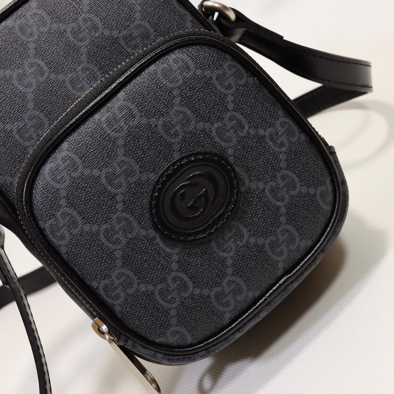 GGG - Bags District - 048