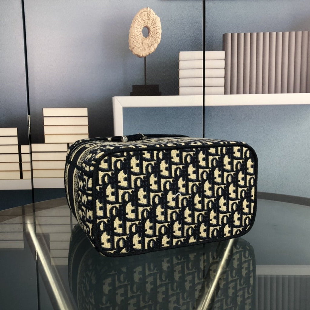 Luxury Handbags Christian Dior 298