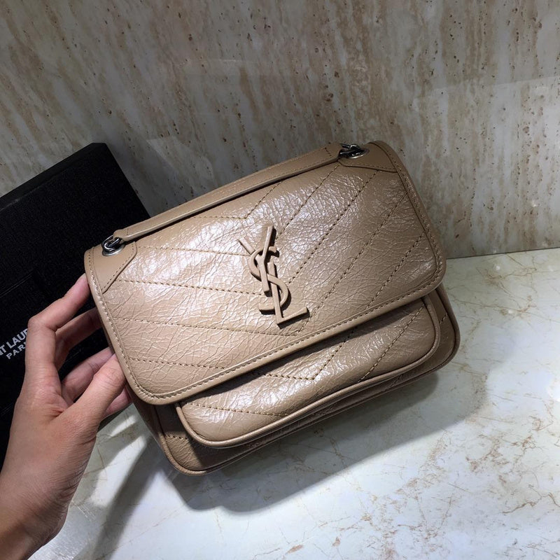SLY - Bags District - 640