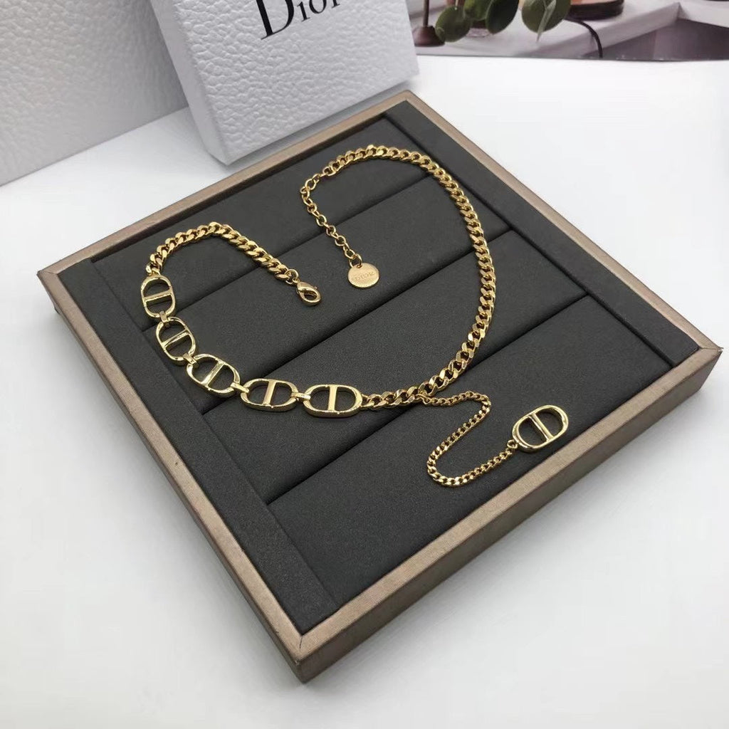 BG - Holiday Necklace dior007
