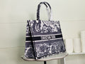 Luxury Handbags Christian Dior 119