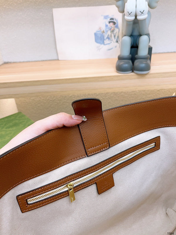 Luxury - Gucci Bags - 125