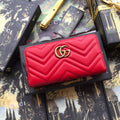 Gucci   Luxury Bags  939