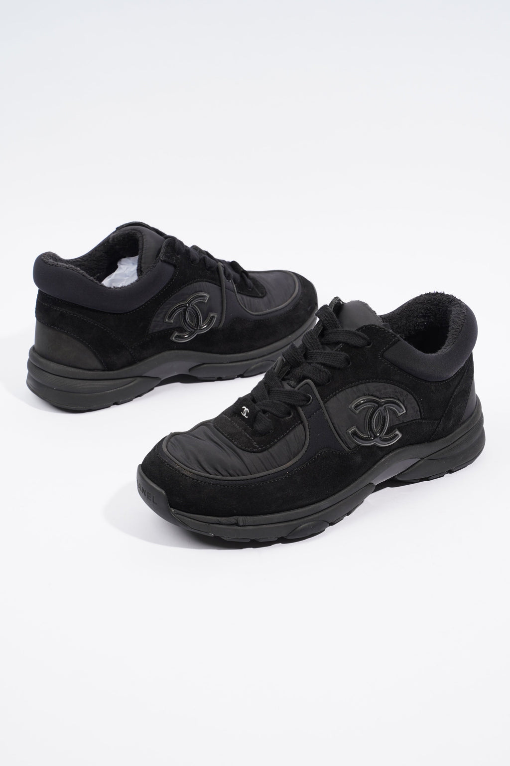 Chanel CC Runner Black Canvas EU 37 UK 4