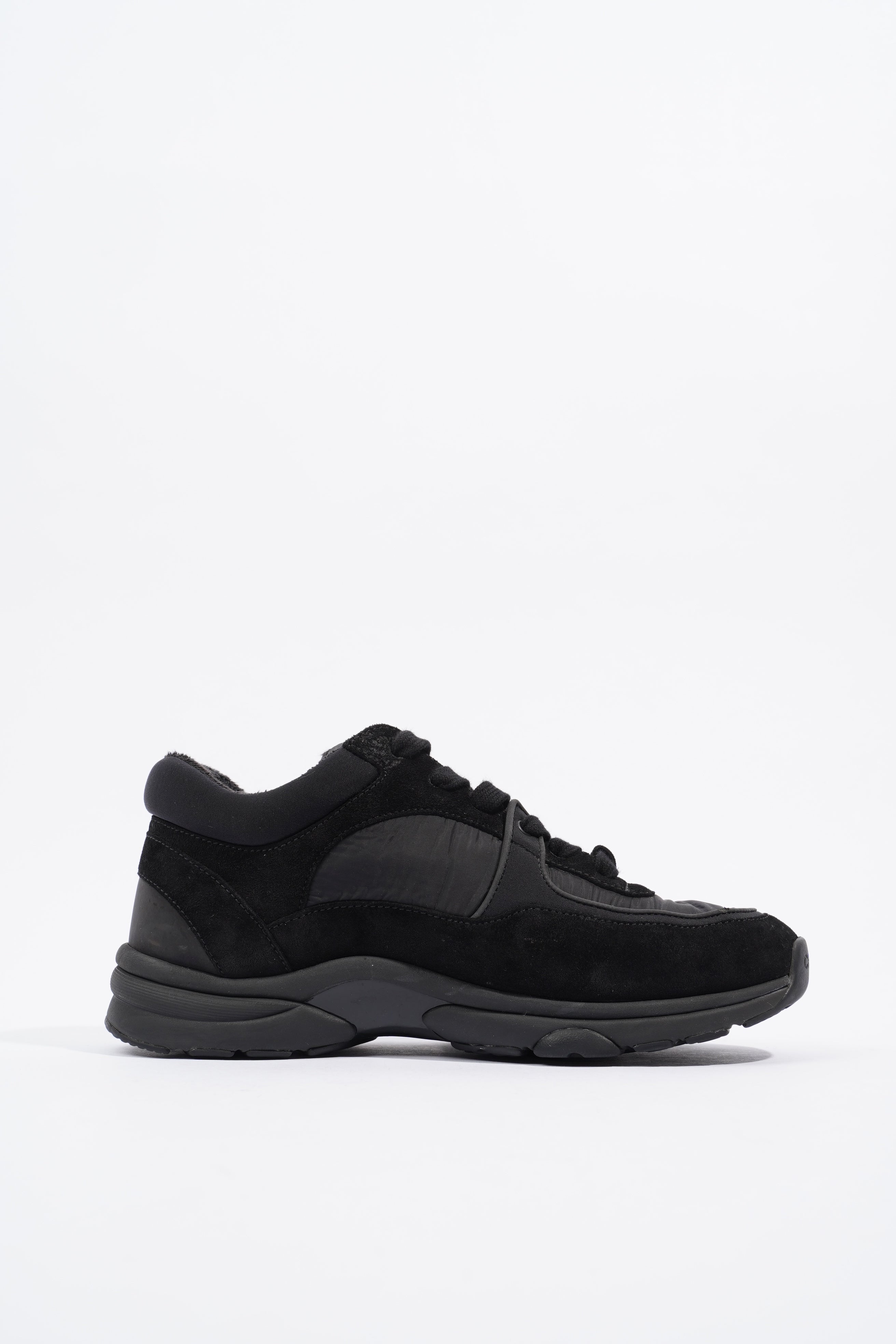 Chanel CC Runner Black Canvas EU 37 UK 4