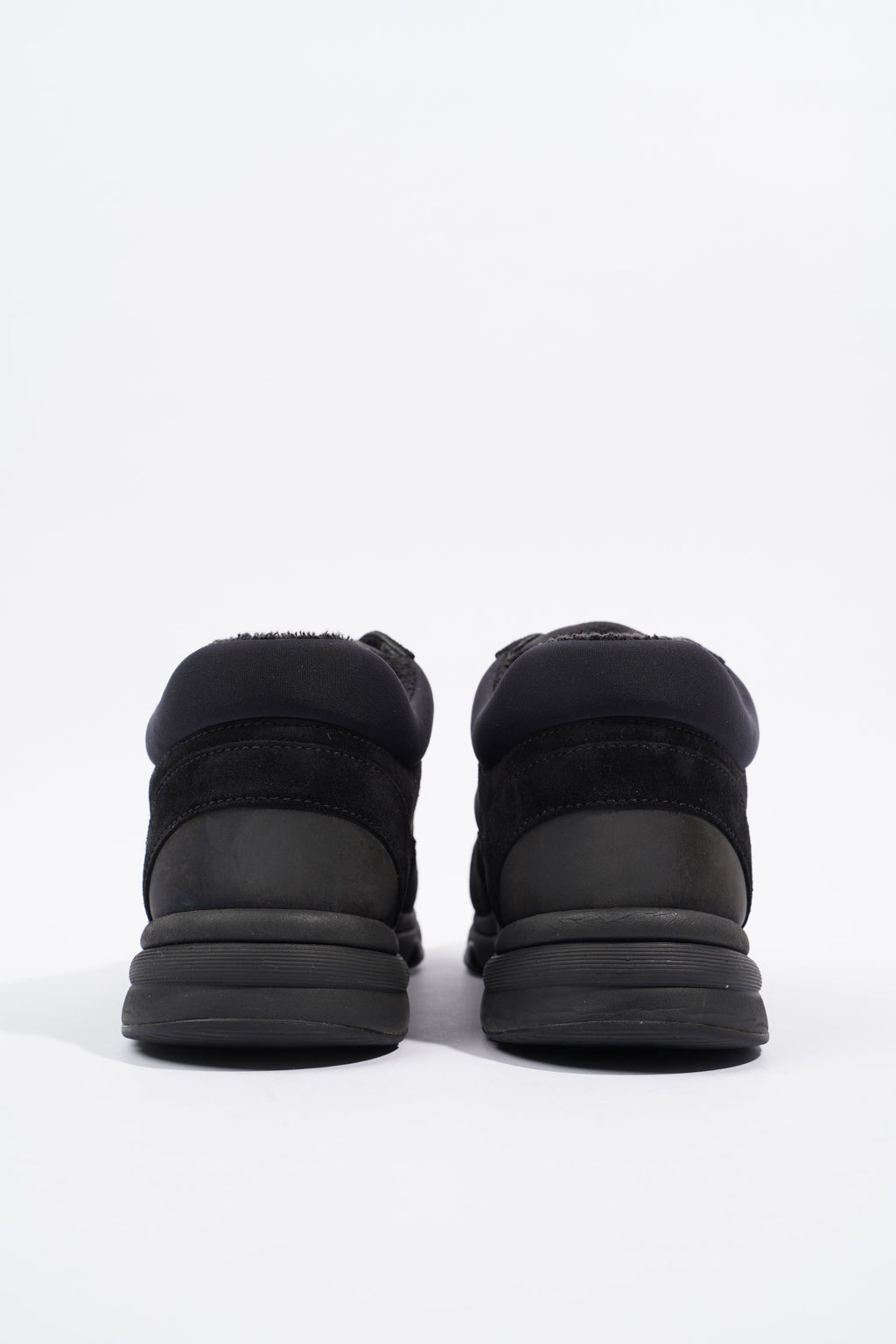 Chanel CC Runner Black Canvas EU 37 UK 4