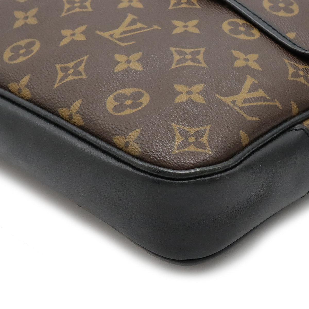 Louis Vuitton Monogram Macassar Bus MM Messenger Bag M56715